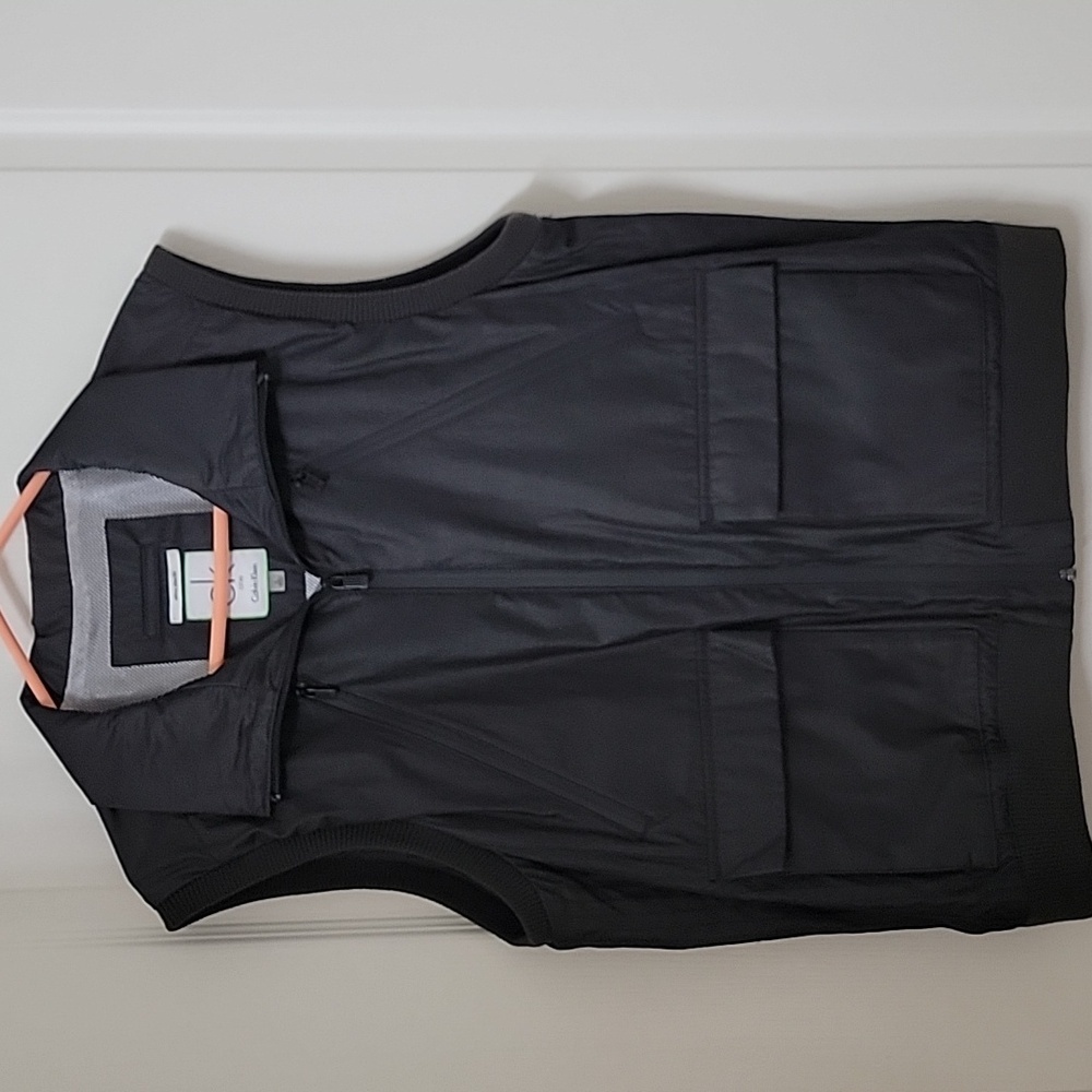 CK Calvin Klein Size L Dark Gray Front Zip Vest, Like New Condition